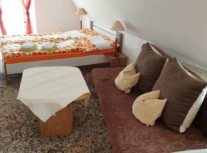 Birgit 3* Rothenburg ob der Tauber