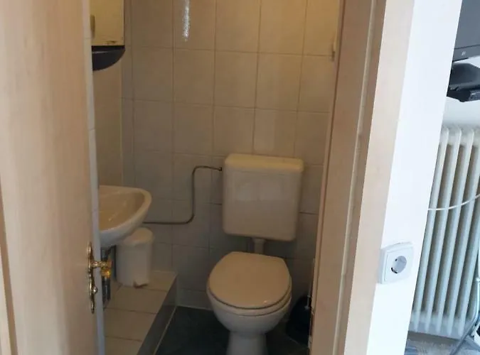 Birgit בית הארחה רוטנבורג אוב דר טאובר