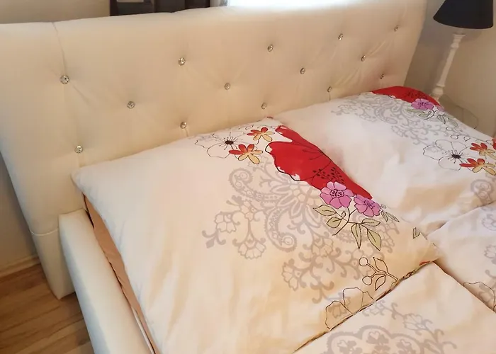 Birgit 3* רוטנבורג אוב דר טאובר