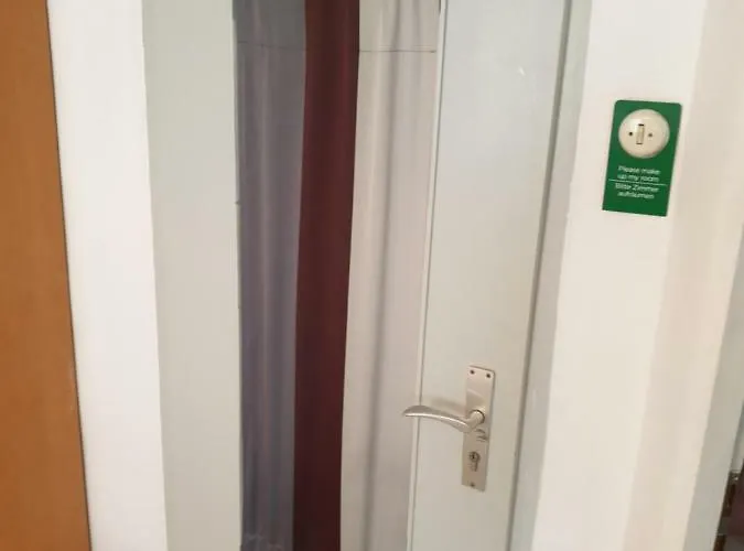 Birgit 3* רוטנבורג אוב דר טאובר